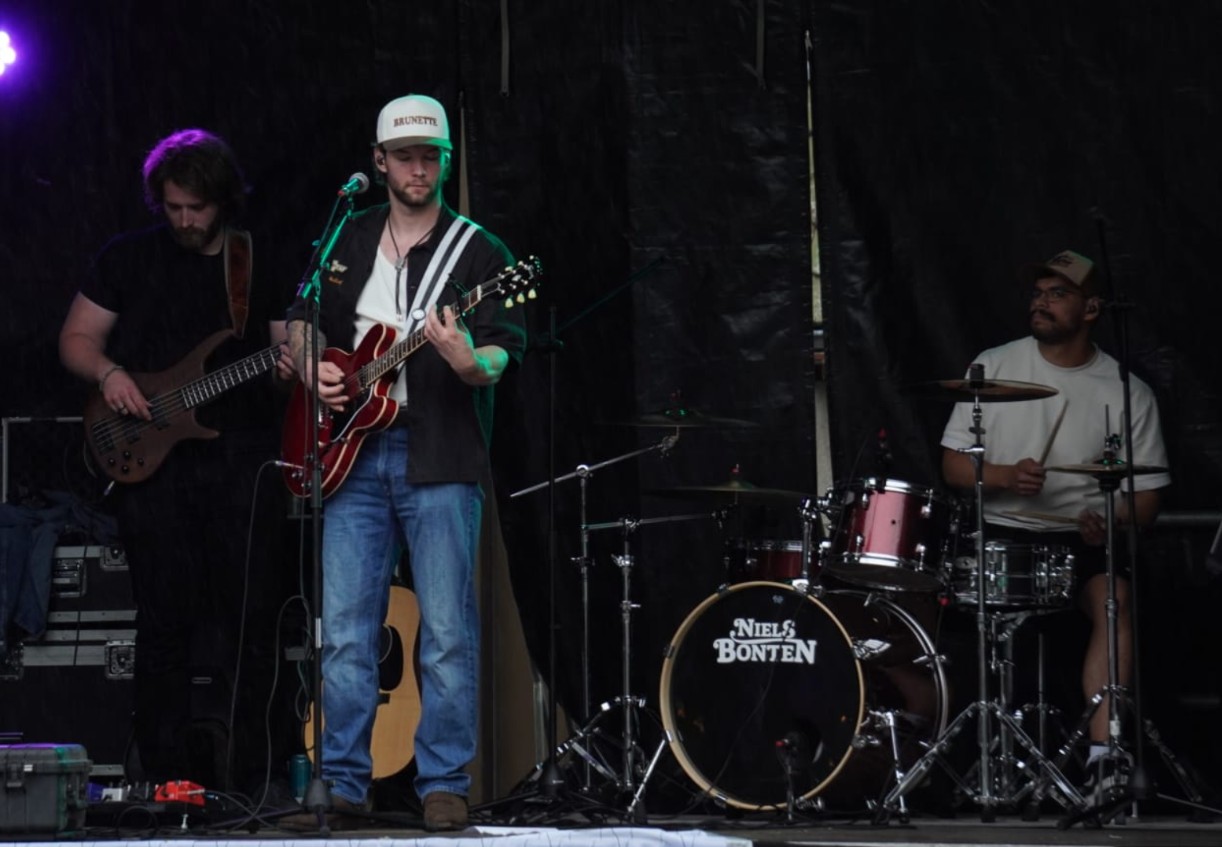 Niels Bonten Trio on stage at MDWE Venray